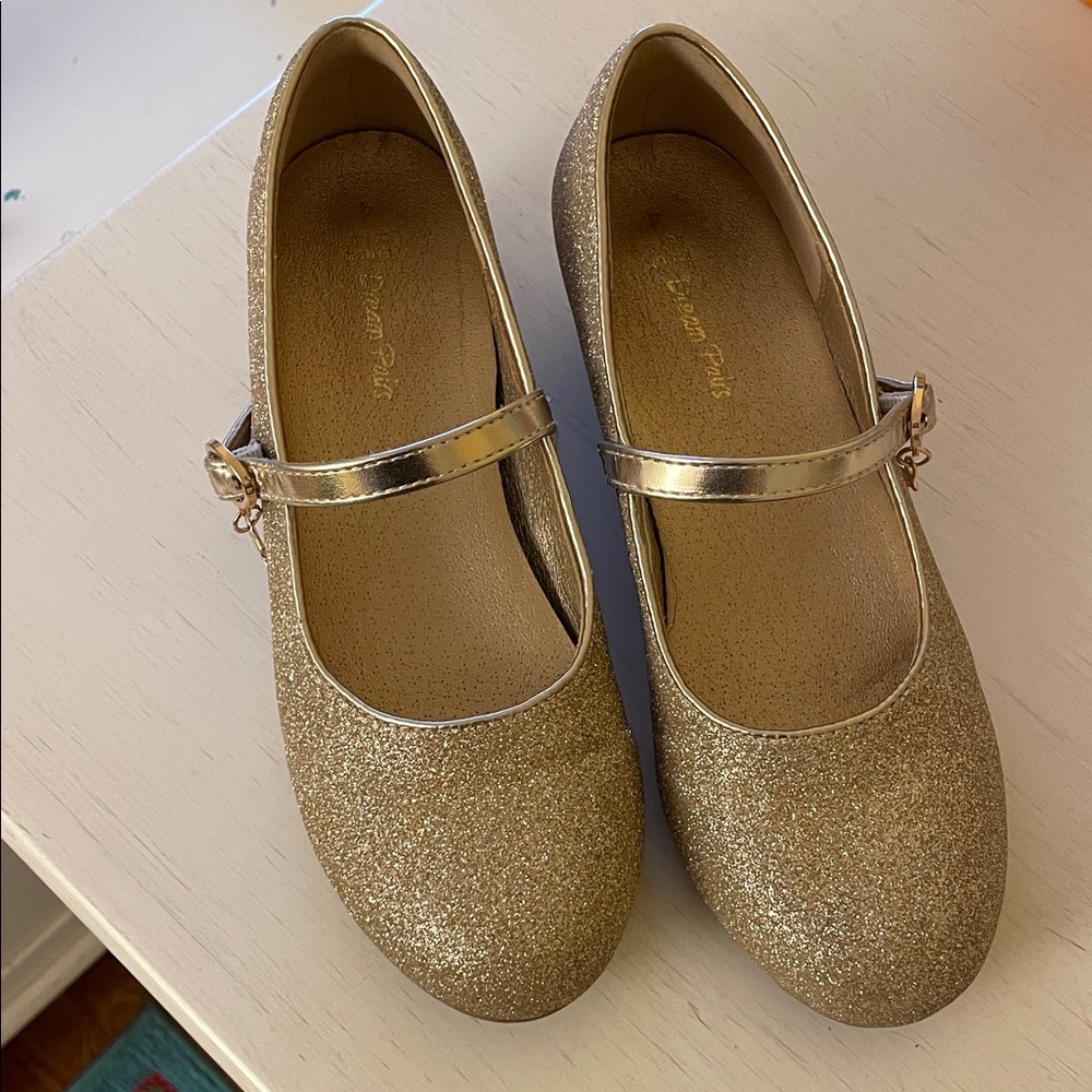 Dream Pairs Glittery Gold Mary Jane Shoes